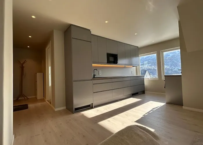 With Short Distance To The Adventure * Нарвик